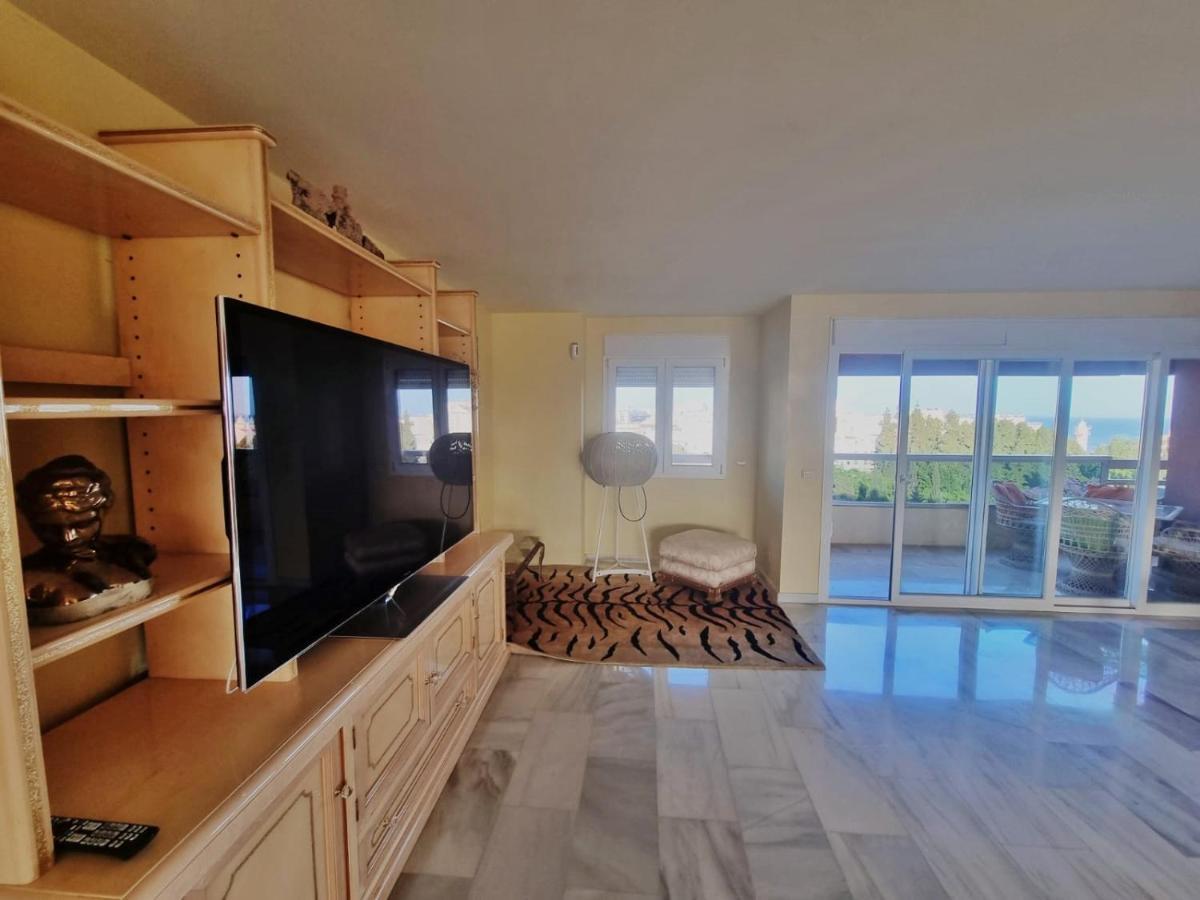 Penthouse With Private Pool, Hot Tub Jacuzzi With Sea Views And Chill-Out Zone, Close To The Sea Marbella Exterior foto