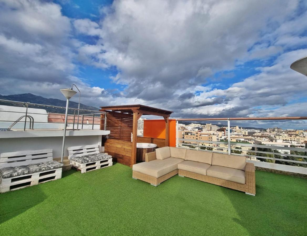 Penthouse With Private Pool, Hot Tub Jacuzzi With Sea Views And Chill-Out Zone, Close To The Sea Marbella Exterior foto