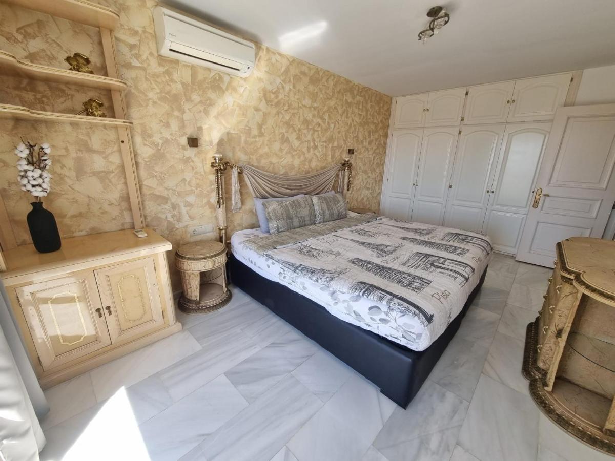 Penthouse With Private Pool, Hot Tub Jacuzzi With Sea Views And Chill-Out Zone, Close To The Sea Marbella Exterior foto